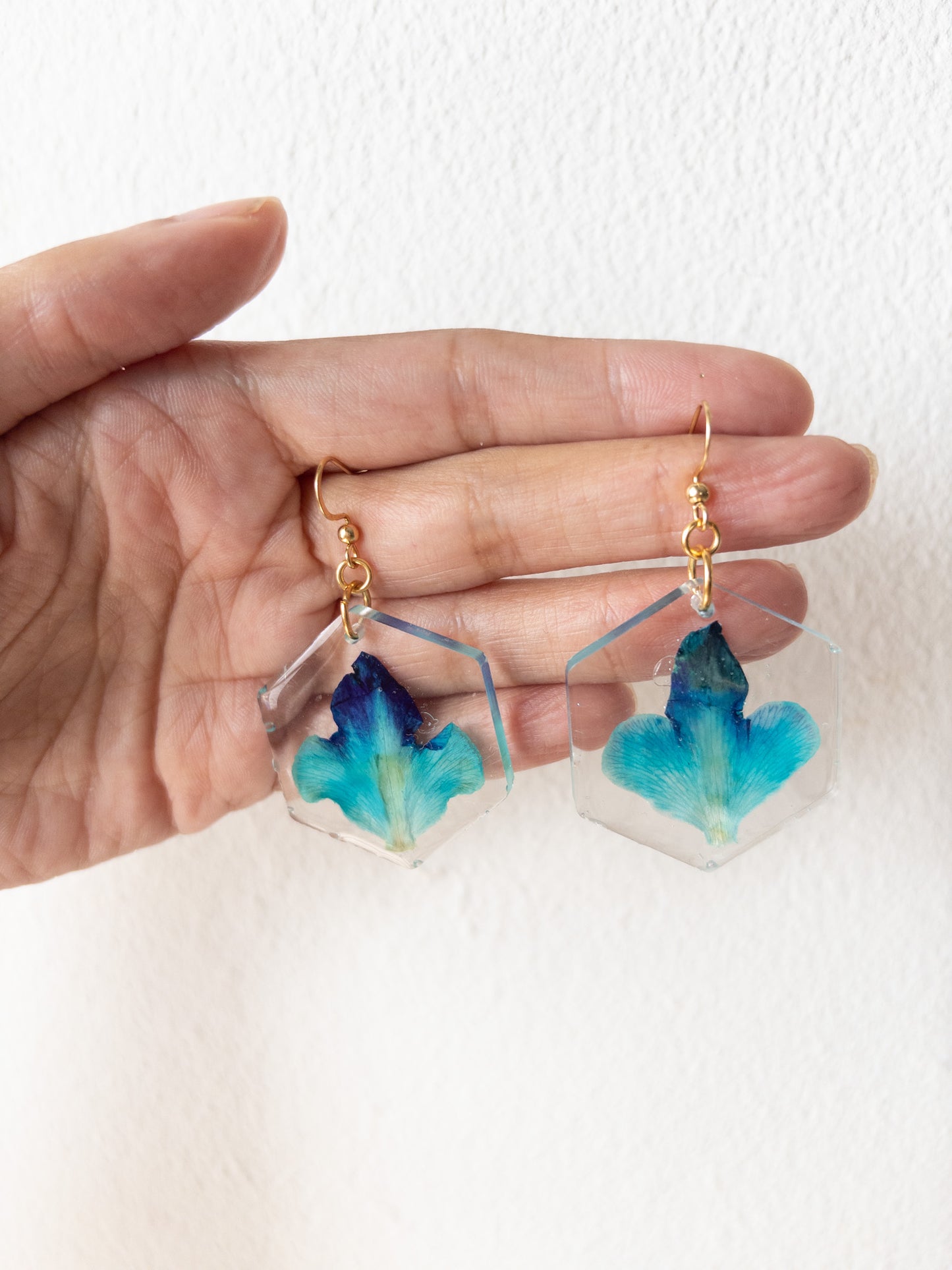 blue orchid gold earrings
