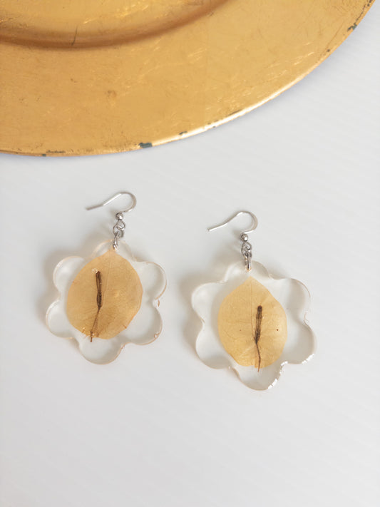 Trinitaria Earrings