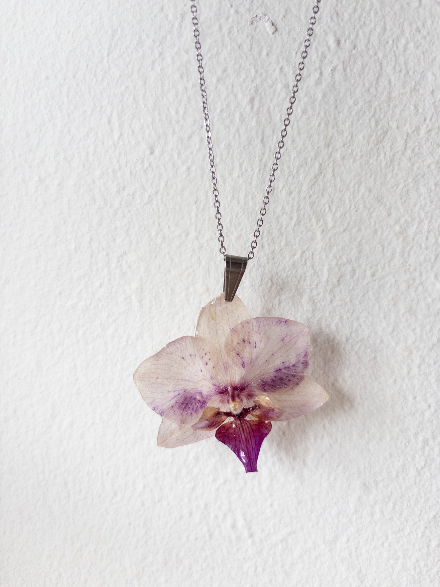 White Color Orchid Necklace